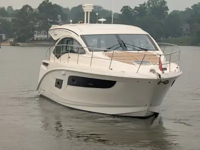 2017 Sea Ray Sundancer 400