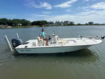 Sea Born FX22 BAY