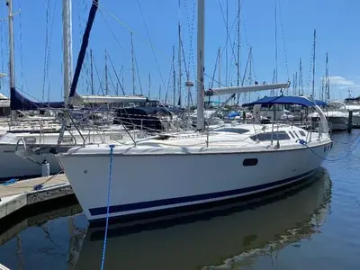 1999 Hunter 380