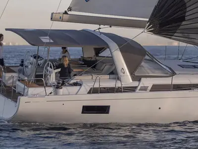  Beneteau OCEANIS YACHT 54