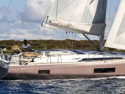  Beneteau Oceanis 52