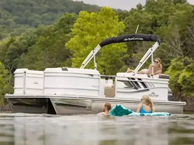 SunCatcher Pontoons Select 18C