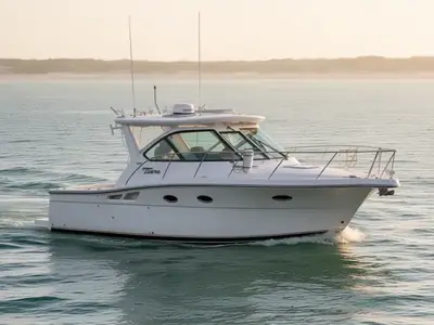 2004 Tiara 3200 Open