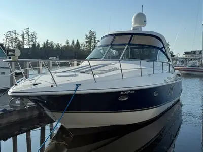 2006 Cruisers 420 Express