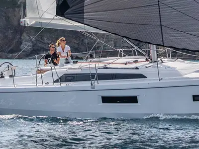  Beneteau OCEANIS 37.1