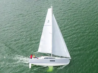  Beneteau OCEANIS 37.1
