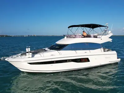 2015 Prestige 500S Coupe