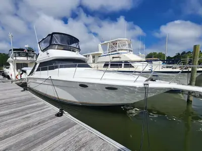 1996 Sea Ray 370 SEDAN BRIDGE