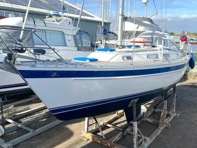  Hallberg-Rassy 31