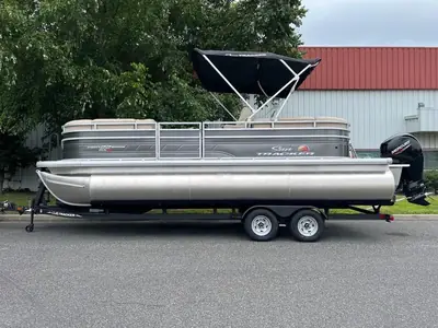 2024 Sun Tracker PARTY BARGE 22 XP3