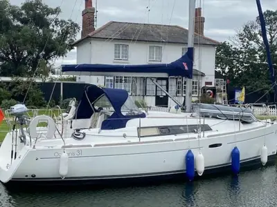  Beneteau Oceanis 31