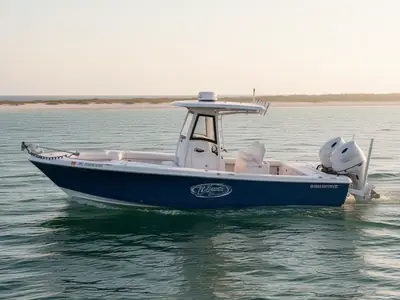 2021 Blue Wave 2800 Makaira