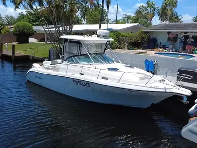 2004 Century 3200 WALK AROUND