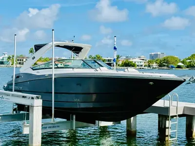 Monterey 328 SS