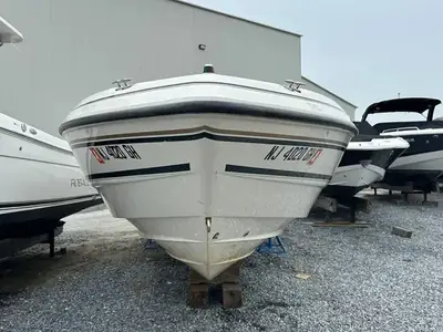 1998 Chaparral 2330 SS