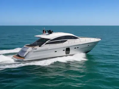 Pershing 64