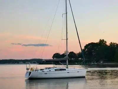 2011 Beneteau Oceanis 40