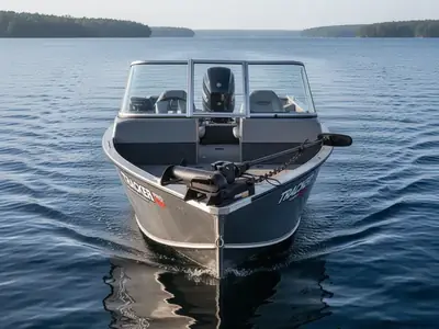 2019 Tracker PRO GUIDE V-16 WT