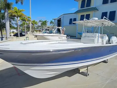 2007 SeaHunter 32
