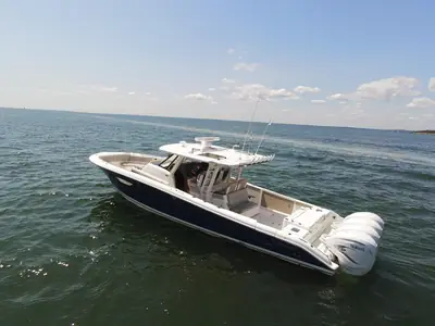 2021 Pursuit S 428 Sport