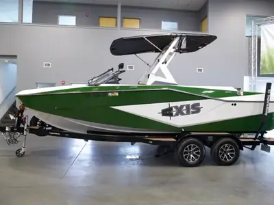 2023 Axis Wake Research T220