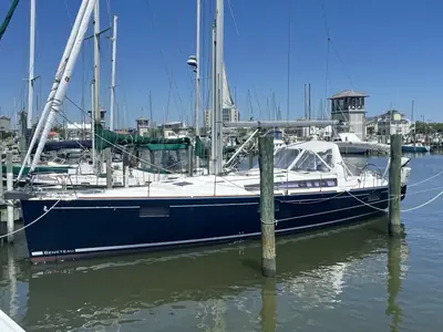 2013 Beneteau Oceanis 48