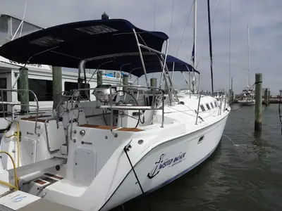 2009 Hunter 50