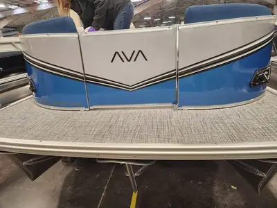 Avalon LSZ VRL 2385