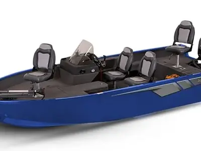 Lowe FM 1775 SC