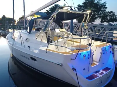 Hunter 45 Deck Salon