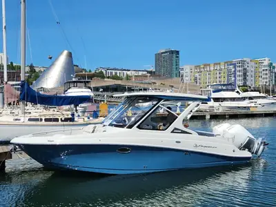 2022 Crownline 280 DC FINSEEKER