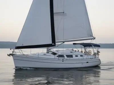 2006 Hunter 44 Deck Salon