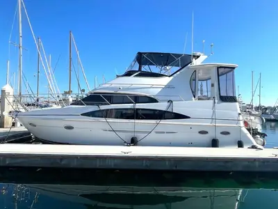 2001 Carver 396 MOTOR YACHT