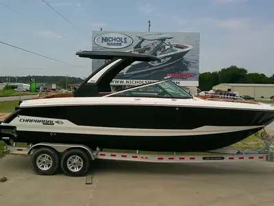 2026 Chaparral 30 SURF
