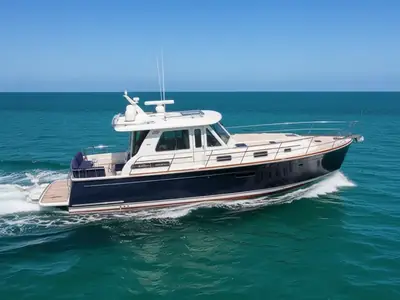 2013 Sabre 48 Salon Express