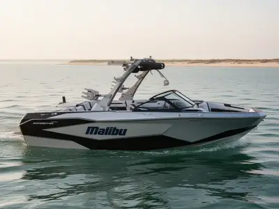 2025 Malibu WAKESETTER 25 LSV