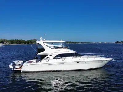 1999 Sea Ray 560 Sedan Bridge