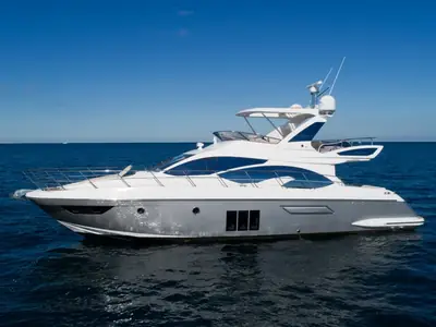 2015 Azimut 54 Fly