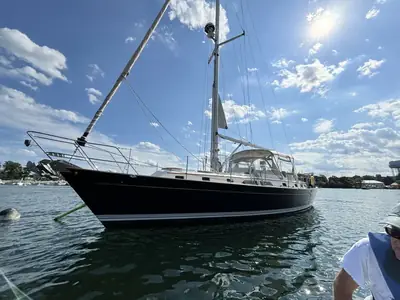 Passport 470 AFT