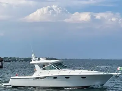 2001 Tiara 3500 Open