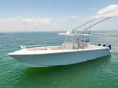 2018 SeaVee 370Z