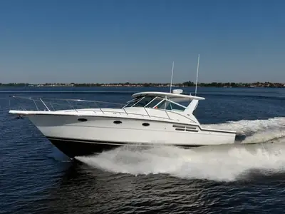 2002 Tiara 4100 OPEN
