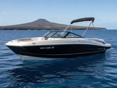 2022 Bayliner VR5 Bowrider I/O