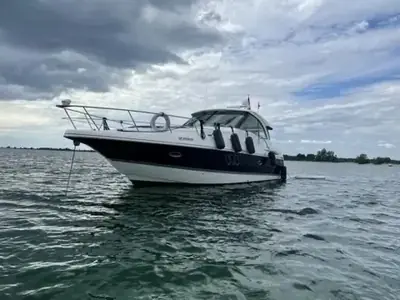 2011 Cruisers 420 SPORT COUPE