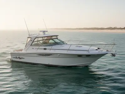 2000 Sea Ray 370 Express Cruiser