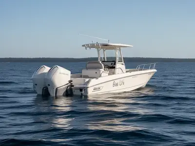 2022 Boston Whaler 270 Dauntless