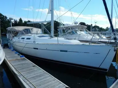 2004 Beneteau 373