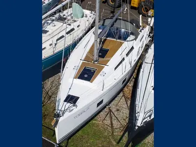 2019 Hanse 418