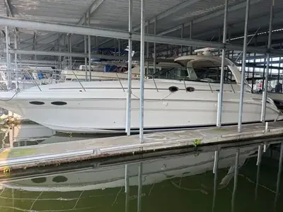 Sea Ray 410 SUNDANCER