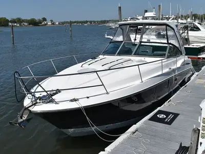 2019 Monterey 355 Sport Yacht